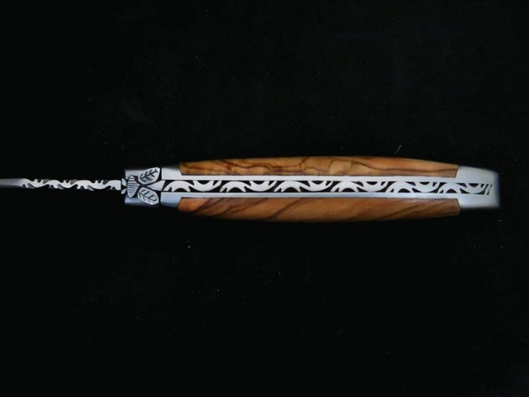 Laguiole 11 cm 1 piece 2 stainless bolsters olive wood
