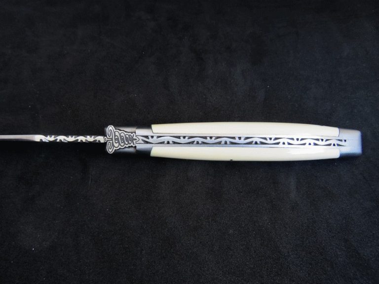 Couteau Laguiole 12 cm modèle caducée ivoire de mammouth
