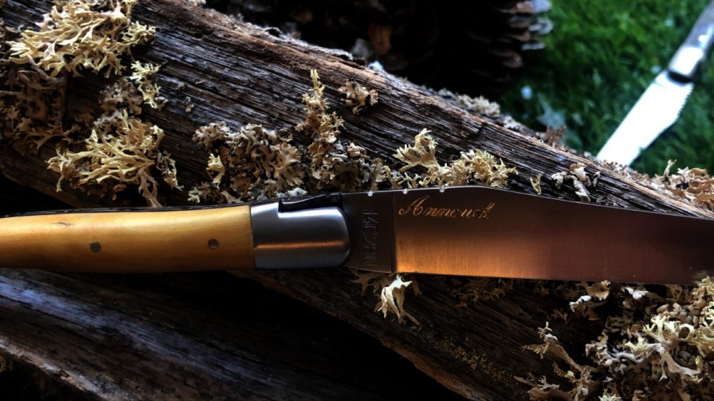 Knife blade engraving
