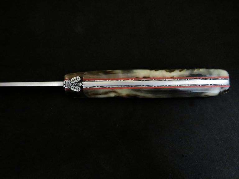 Laguiole modèle droit 13 cm forgé corne de bélier