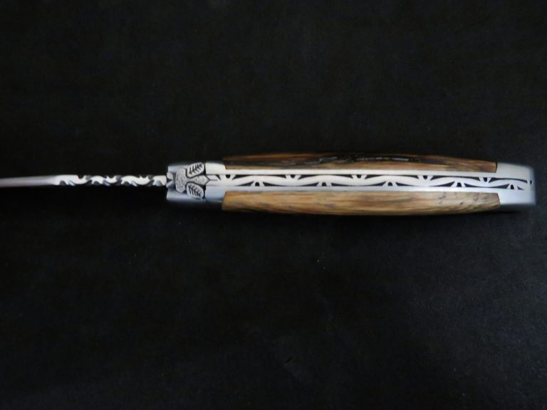 Laguiole 11 cm en vieux piquet de l’Aubrac