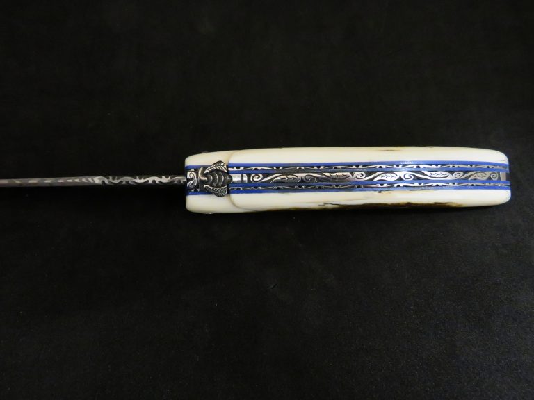 Laguiole 12 cm 1 pièce plein manche ivoire de mammouth damas