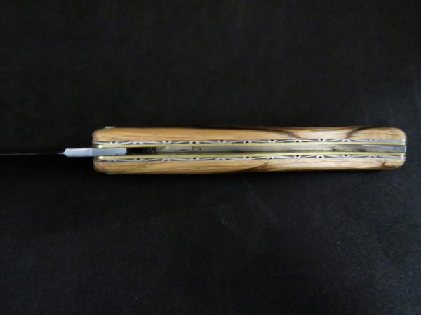 Laguiole 12 cm en vieux piquet d'Aubrac lame brut de forge – Image 4