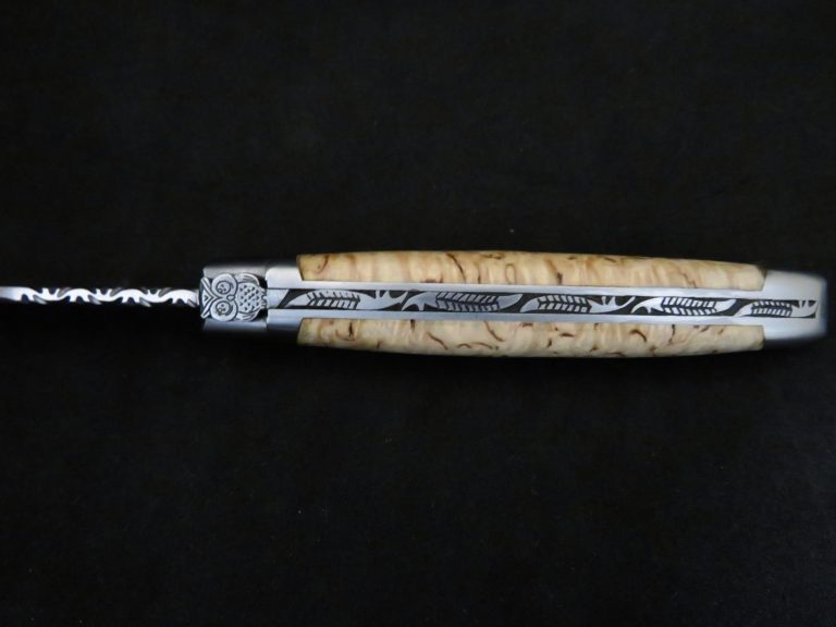 couteau Laguiole forgé 11 cm 1 pièce 2 mitres inox bois de bouleau modèle chouette