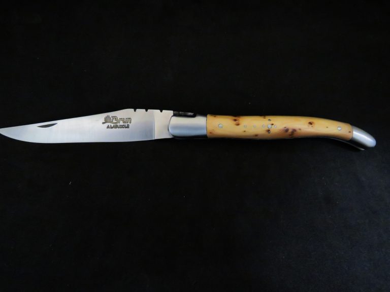 Laguiole knife 12 cm 1 piece 2 stainless steel bolsters juniper wood