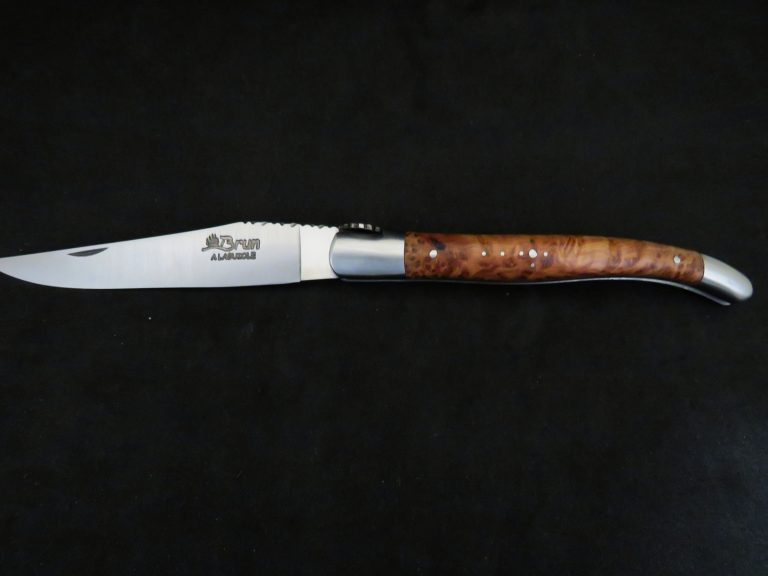 Couteau Laguiole 12 cm modèle croix occitane bois de genévrier