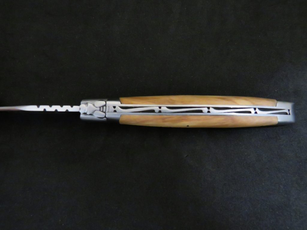 Laguiole 12 cm 1 pièce 2 mitres inox bois d’olivier
