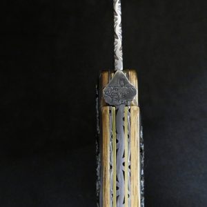 Laguiole en vieux piquet de l'Aubrac 12 cm modèle buron