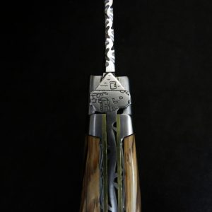 Laguiole en vieux piquet de l'Aubrac doubles platines 12 cm modèle buron