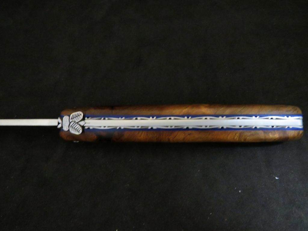 Laguiole modèle droit 13 cm forgé loupe d&rsquo;orme