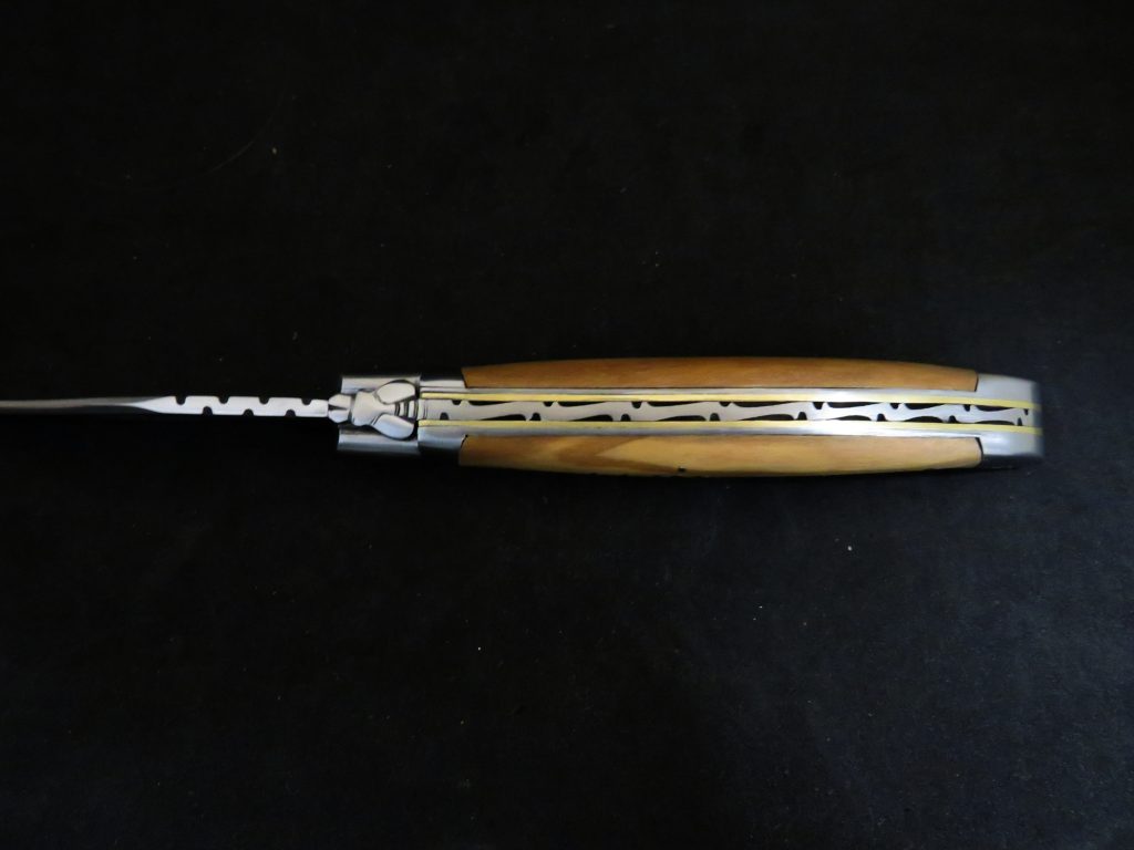 Laguiole 12 cm 1 pièce 2 mitres inox bois d&rsquo;olivier